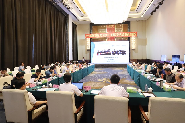 111949c4436e6c40.jpg 111949c4436e6c40.jpg