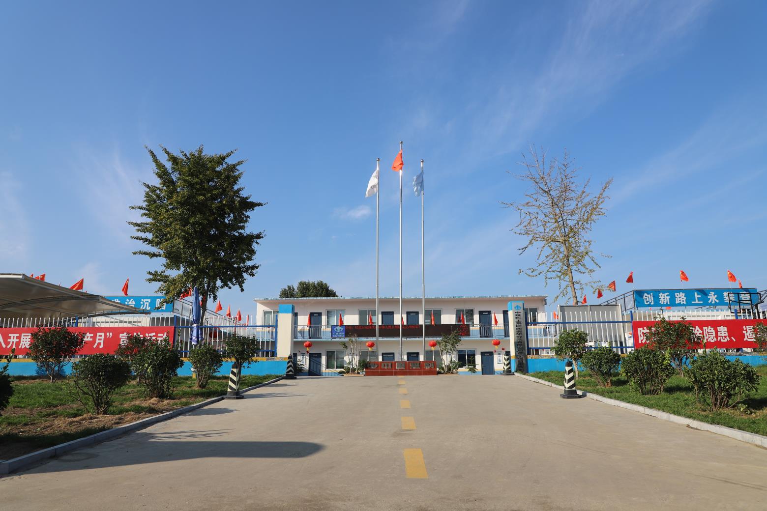 e58e1383b4010eda.jpg e58e1383b4010eda.jpg